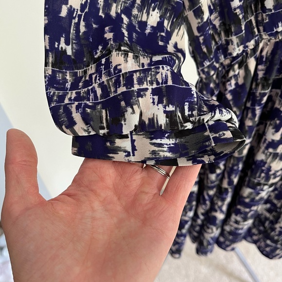 LUSH 💦 Long Sleeve Mini Dress, size Small - Picture 7 of 8